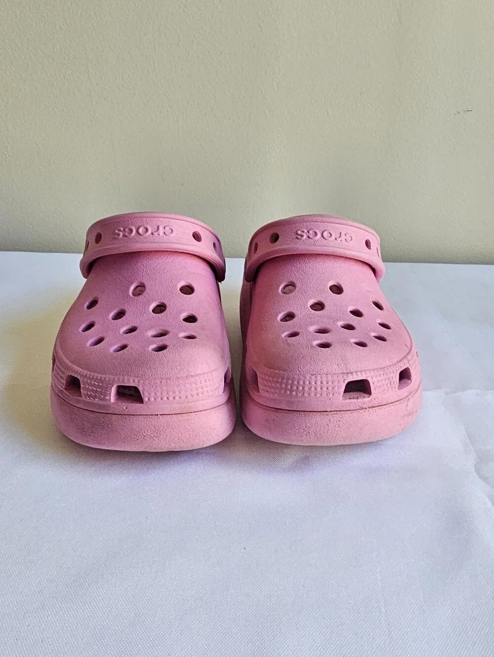 Kids Pink Clog Sandals - Comfortable Slip-On Shoes